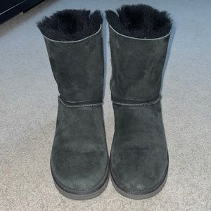bailey bow uggs